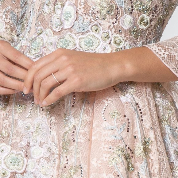 NEW LONG A-LINE FORMAL DRESS WITH TRUMPET SLEEVES EMBROIDERED WITH LACE GL1592 - Picture 6 of 12